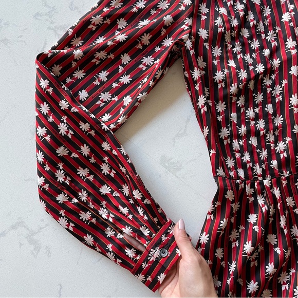 BNWT Maison Kitsune, red floral scarf dress with pockets, size 34 - Picture 7 of 10